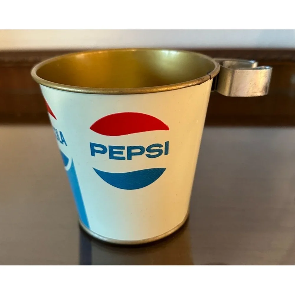 Cheinco Pepsi Tin Advertising‎ Bucket Chair Soda Holder